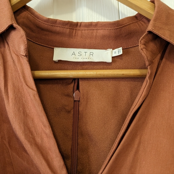 Women's l Midriff l Linen l Mini Dress - Picture 3 of 7